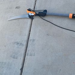 Pruning saw with Lopper