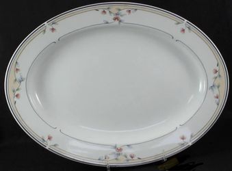 Princess House Heritage Blossom Oval Platter
