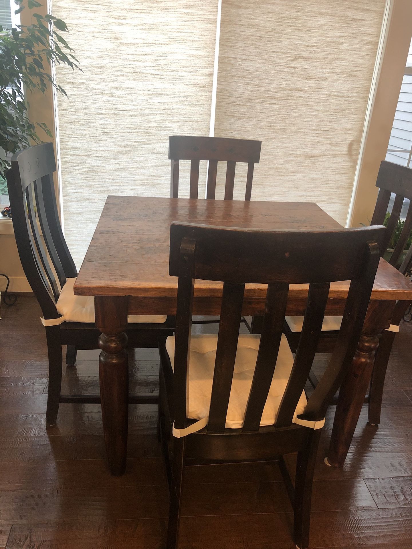 World Market Sourav Dining Table + 4 Chairs for Sale in Issaquah, WA