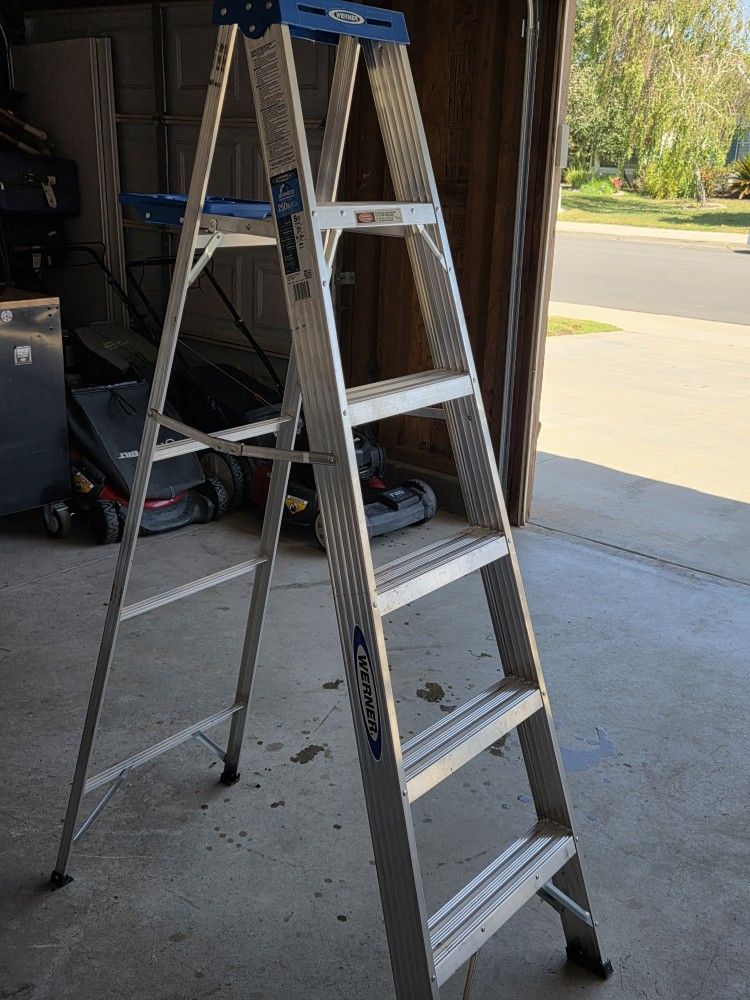 6 F Ladder