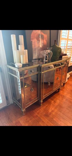 Glass console table/chest cabinet