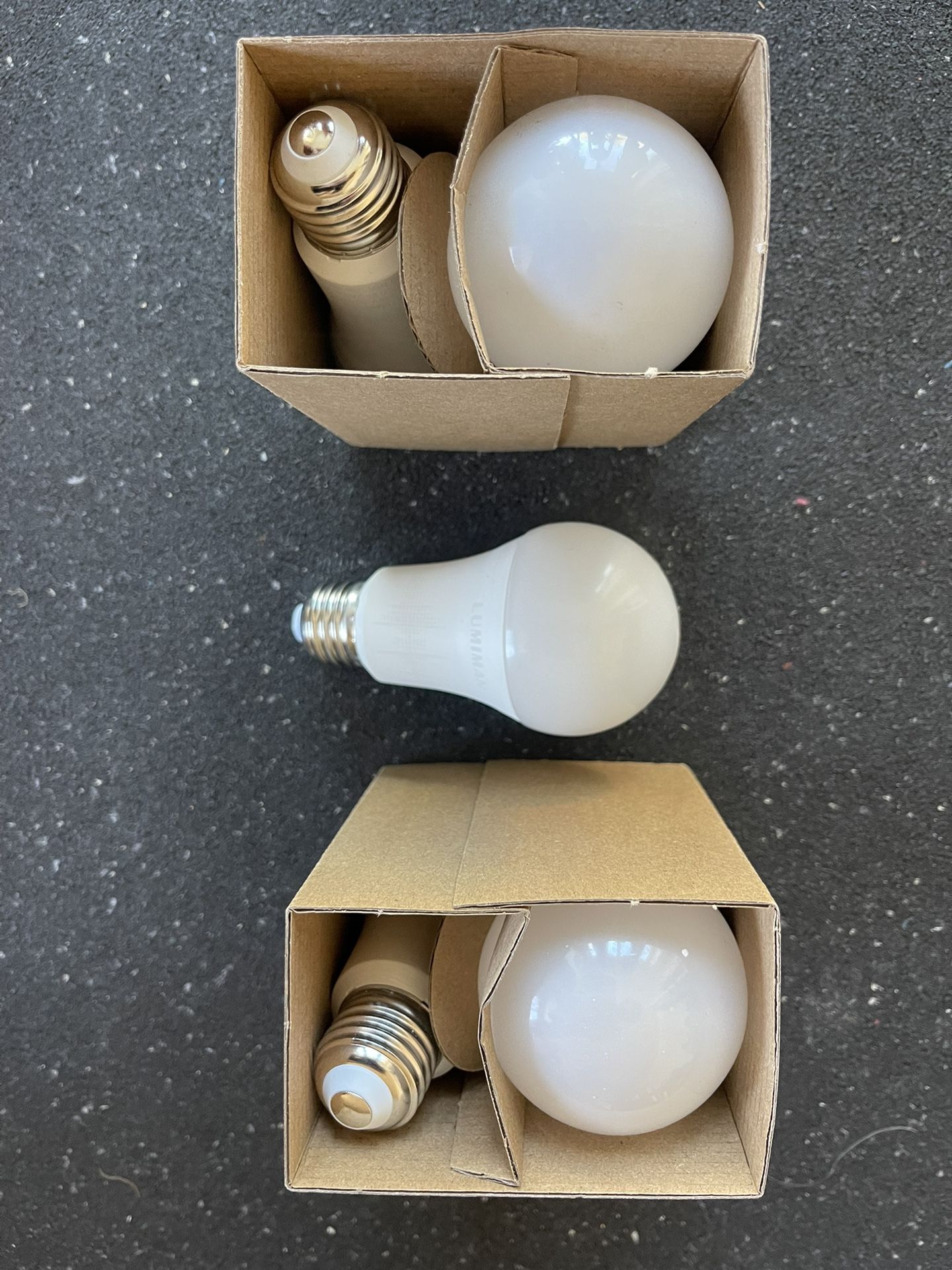 6 LUMIMAN Smart Color Changing Light Bulbs