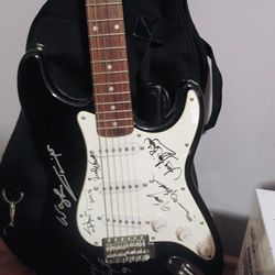 Squier Electric ⚡ Guitar 🎸