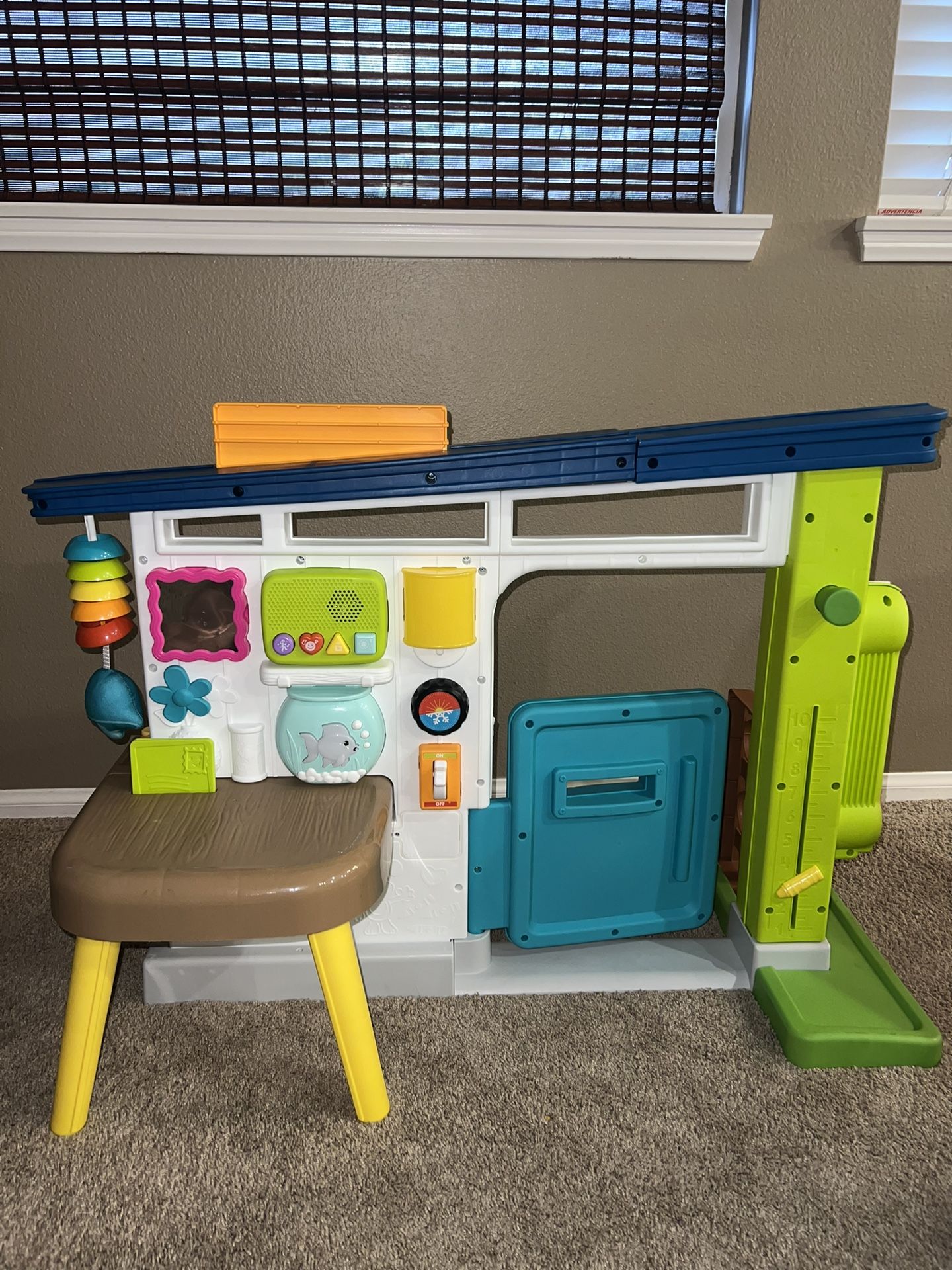 Brand New Fisher Price Ultimate Playhouse