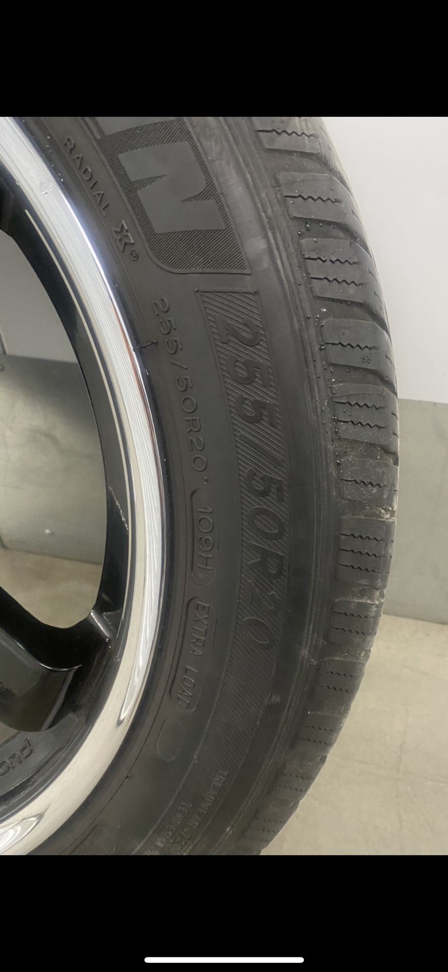 Rims and tires Michelin defender LTX