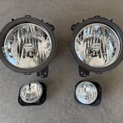 2018-2024 Jeep Wrangler/Gladiator OEM Headlights And Fog Lights