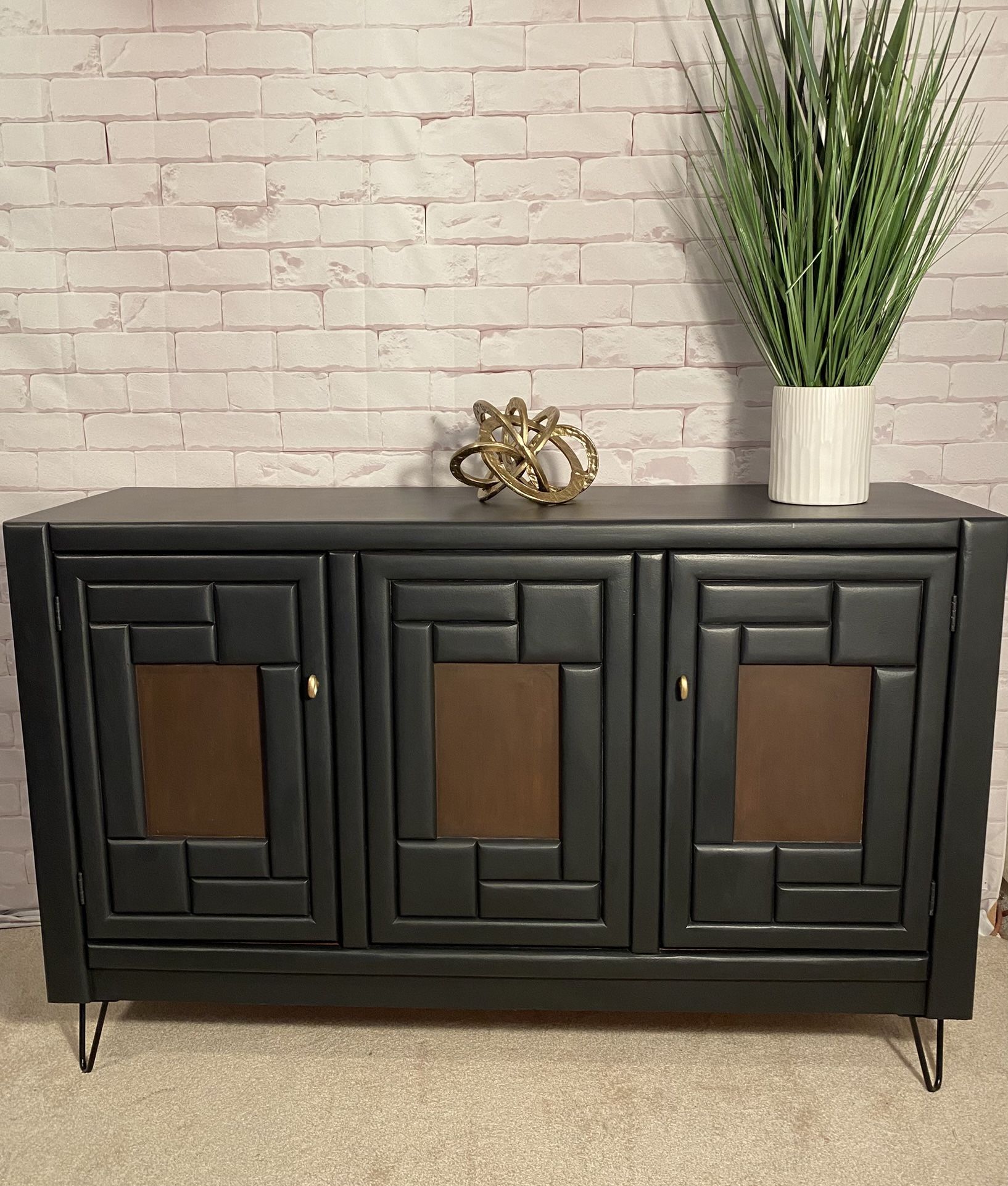Modern Entryway Cabinet