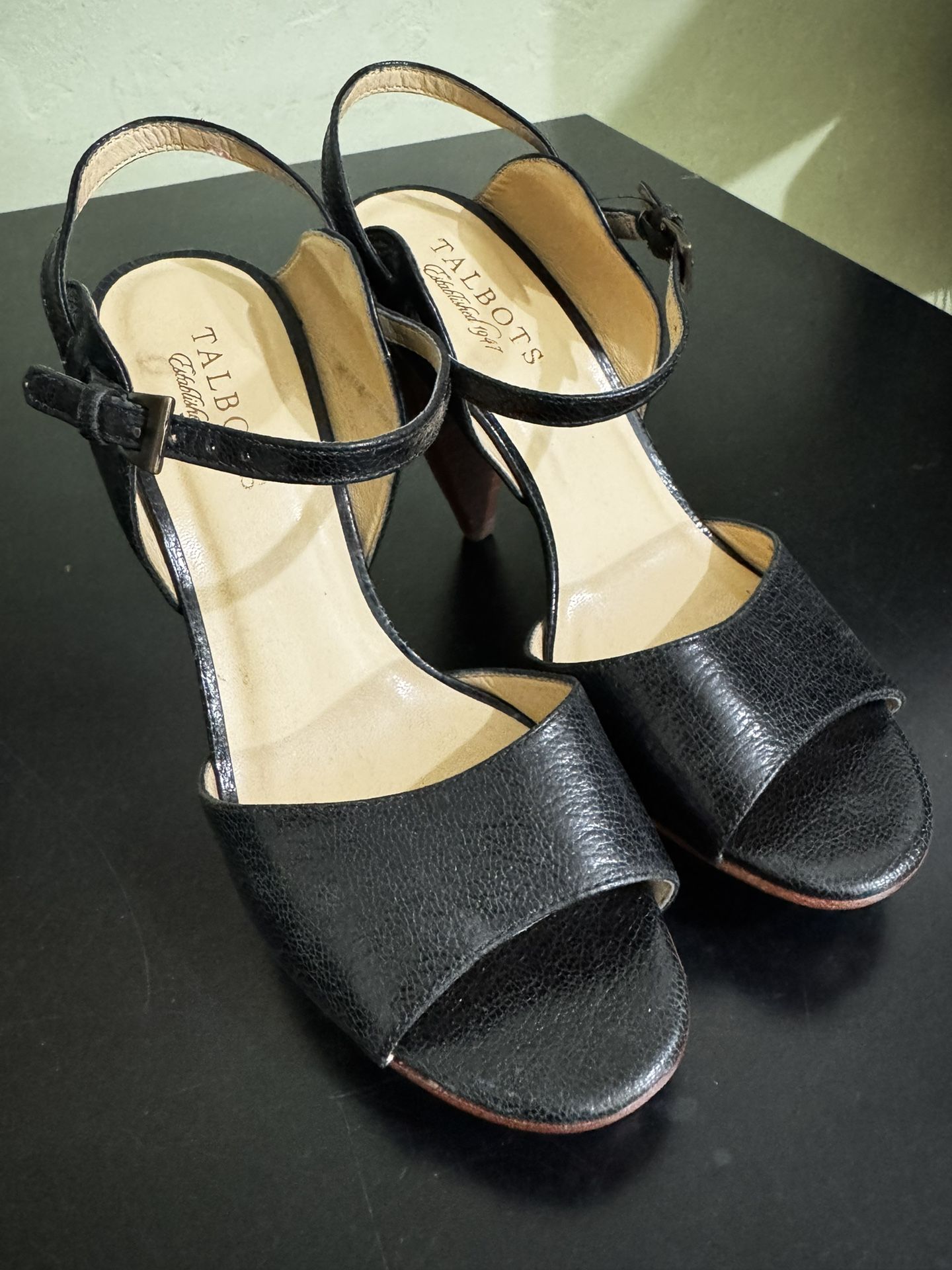 Talbots Black Leather Pumps