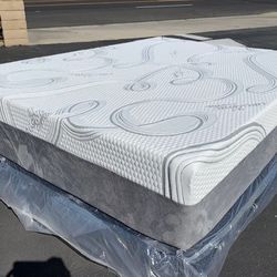 Queen Memory Foam 