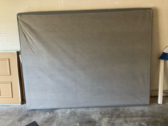 Free Bunkie board/Box spring