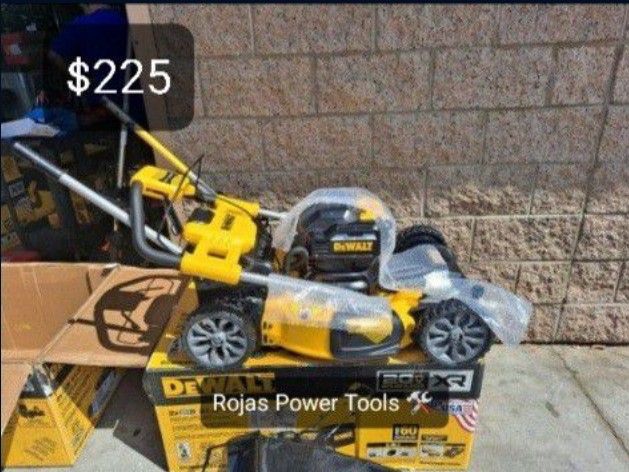 DEWALT 20V XR BRUSHLESS LAWN MOWER SELF PROPELLED (TOOL-ONLY)