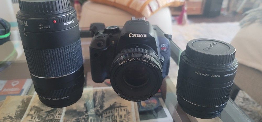 Cannon EOS Rebel T 4i