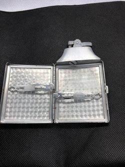 Vintage Ronson Mastercase Cigarette Case and with Built In Lighter Old Collector