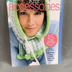 Go Crafty Knit Accessories Book 15 Fashion Must-Haves