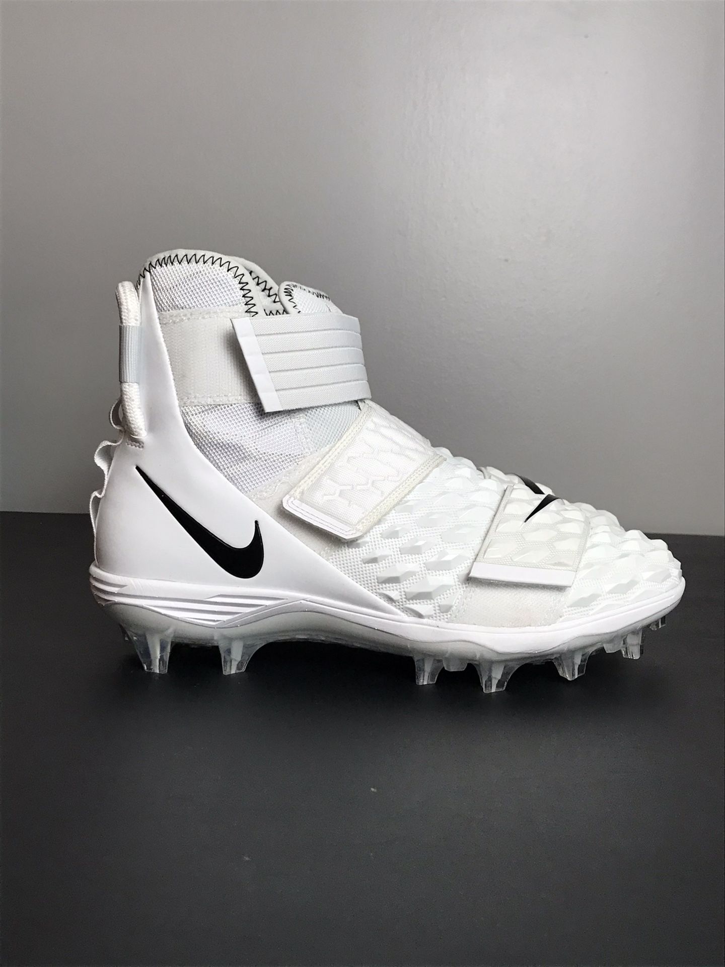 Nike Force Savage Elite 2 "White Wolf" Football Cleats AH3999-100 Men’s SIZE 9 New without box