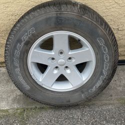 Jeep Tire With Rim