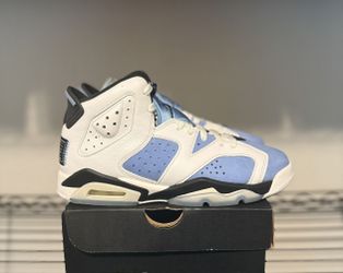 Air Jordan Retro 6 UNC Size 6 