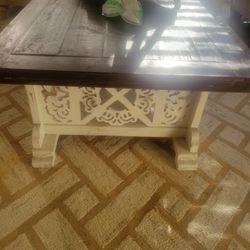 Farmhouse Coffee Table 