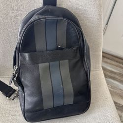 Coach messenger bag/crossbody/and wallet