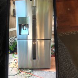 Samsung  4  doors