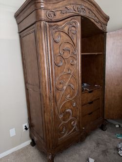 Armoire