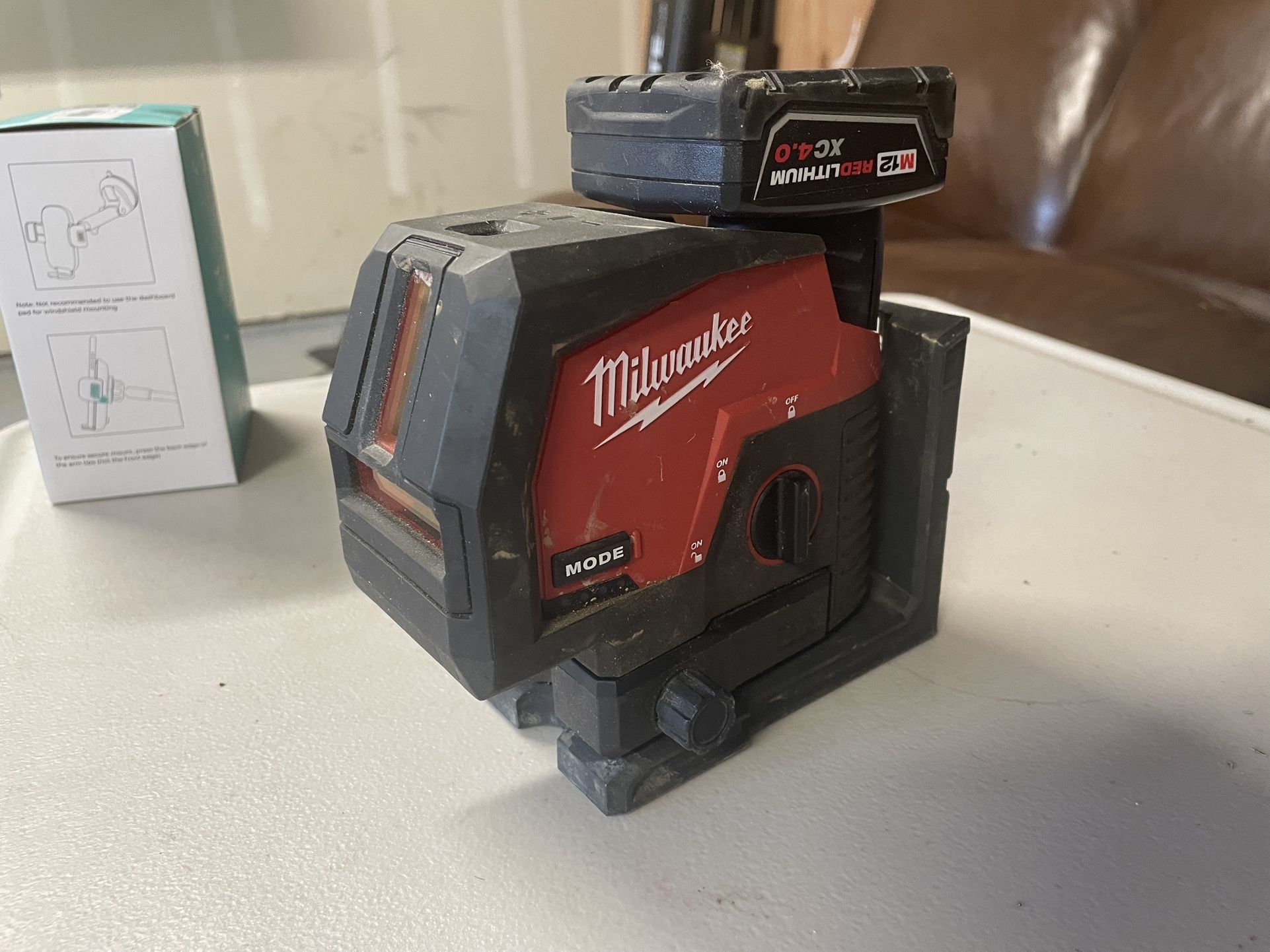 Mulwaukee Line And Plumb Point Laser Level