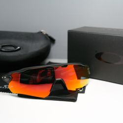 Oakley Radar EV Path Prizm Ruby
