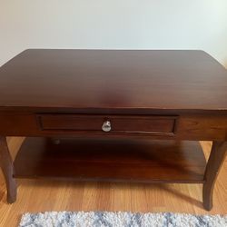 Coffee table - Solid wood