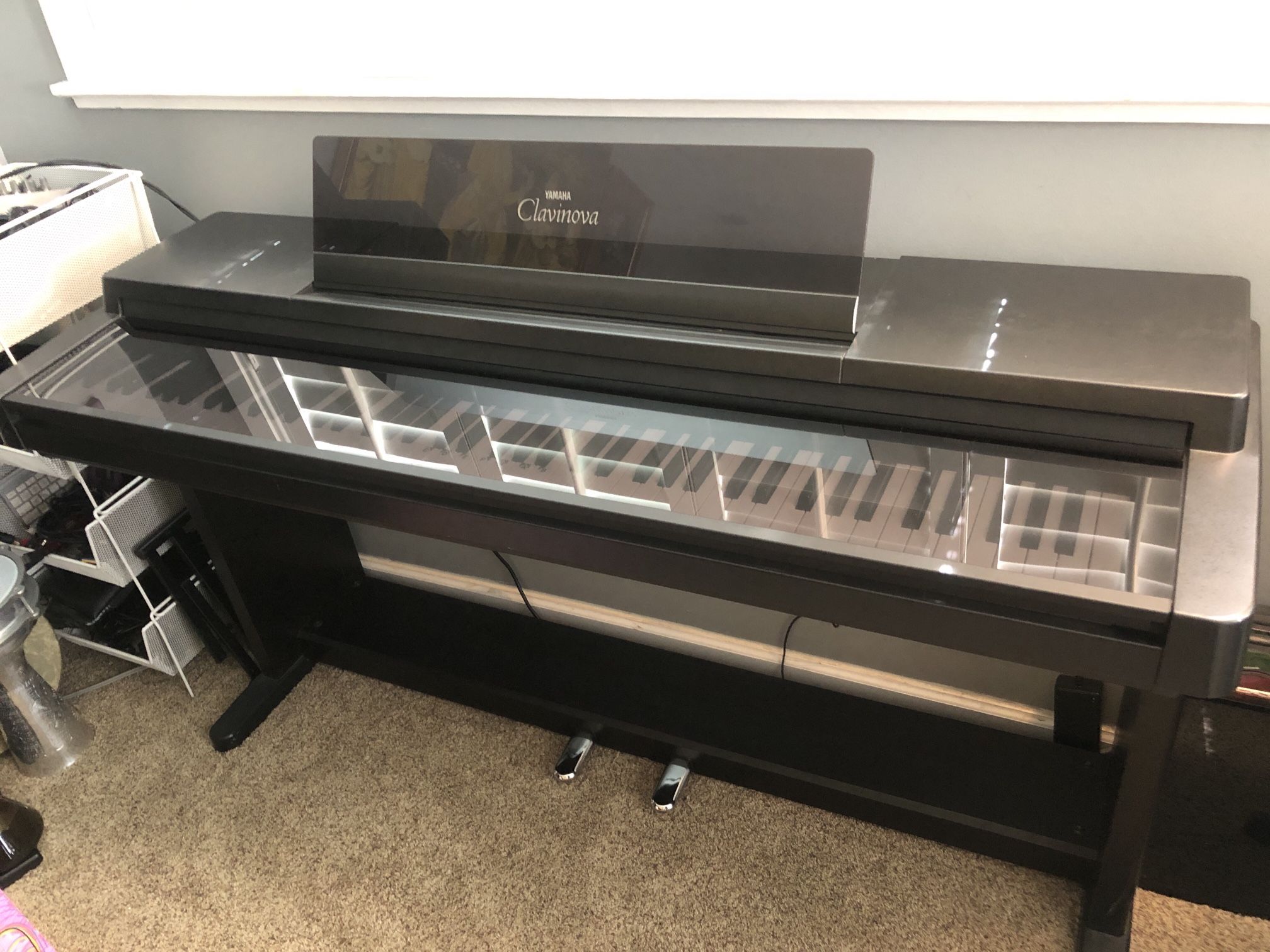YAMAHA CLAVINOVA CLP 550 DIGITAL PIANO for Sale in Chula Vista, CA