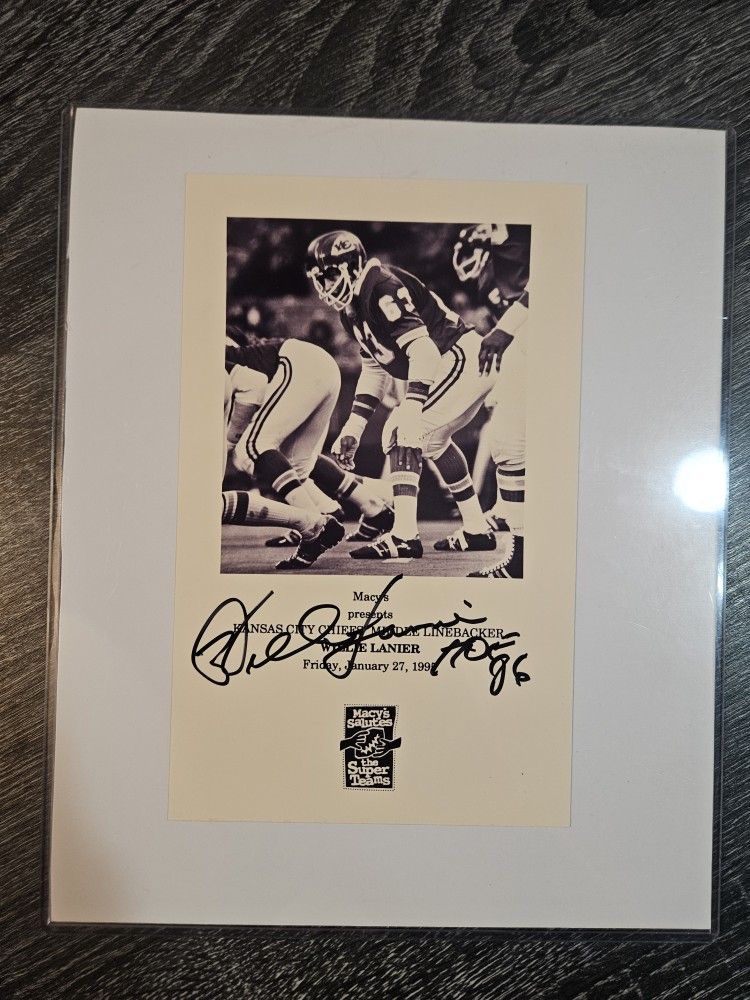 Signed 8x10 Photo Willie Lanier Kansas City Chiefs HOF Autograph Picture NFL Auto