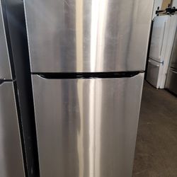 🚨 New LG - 23.8 Cu. Ft. Top Freezer Refrigerator with Internal Water Dispenser LRTLS2403S