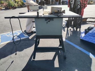 Delta 34-670 Table Saw