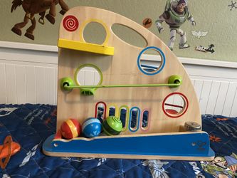 Hape Roller Derby Mountain Racing Learning Game