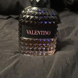 Valentino perfume