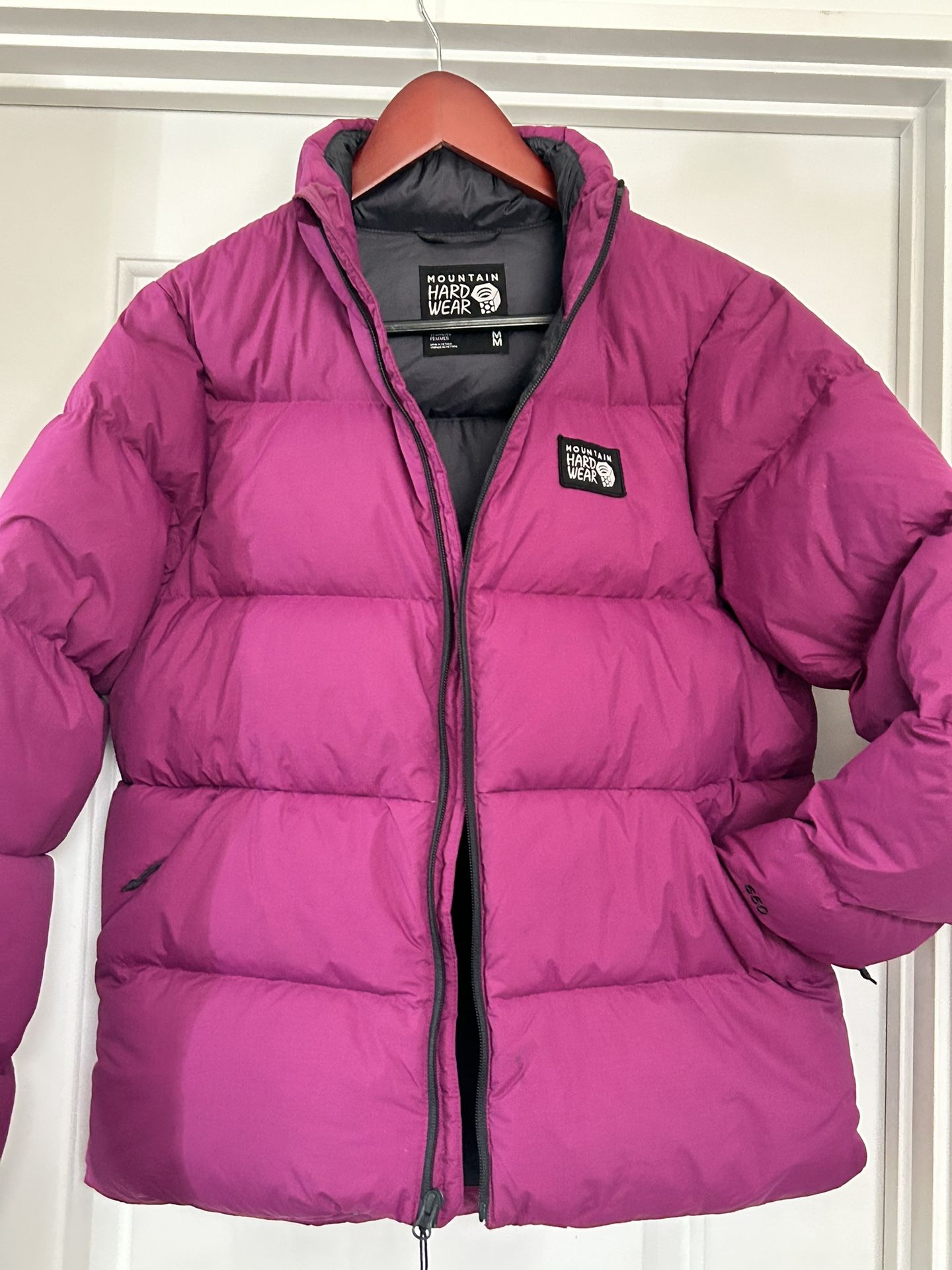 New Women’s Jacket Size Medium