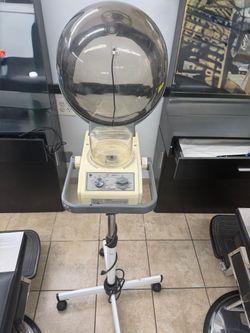 Head dry hair and steamer
