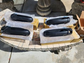 02-08 Dodge Ram 1500 3rd gen taillights and mirrors and quad cab door handle, tailgate handle kit