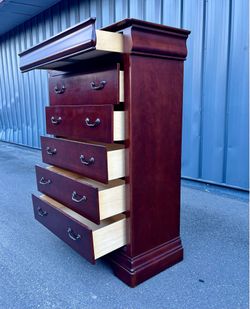 Solid Wood Cherry Tall Chest of Drawers W/ Lingerie Chest FREE DELIVERY 🚚 TAMPA & SURROUNDING AREAs