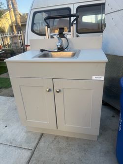 Electric portable sink