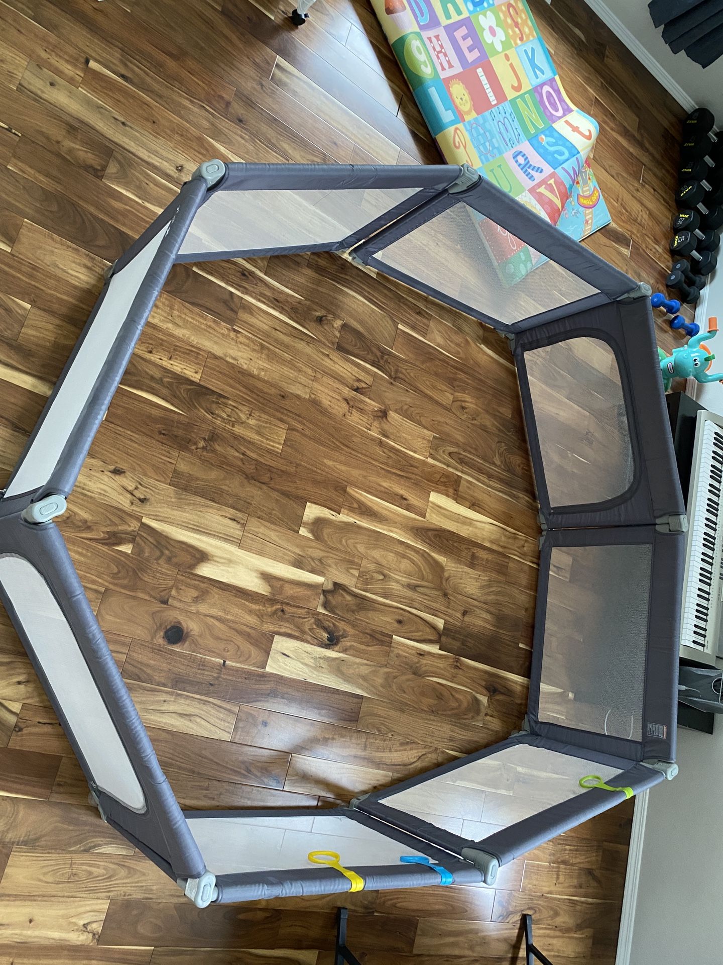 Big Baby Play Yard Playpen