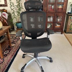 Ergonomic chair