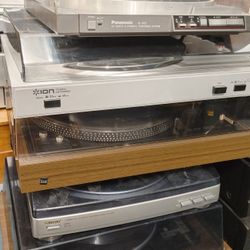 Vintage Electronics BLOWOUT SALE THIS WEEKEND, ALL MUST GO! Marantz Technics Kenwood Pioneer Onkyo Scott Samsung RCA Yamaha & More! 