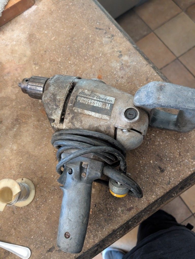 Black And Decker Pro  Heavy Duty Drill 