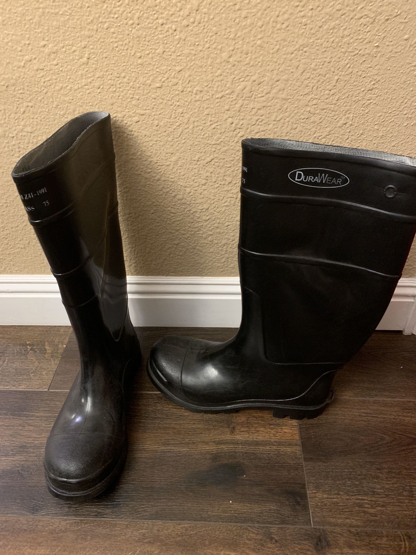 DuraWear Steal Toe Rain Boots Size 10