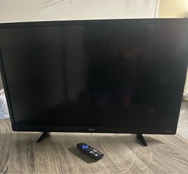 Vizeo Flat Screen Smart TV with Remote