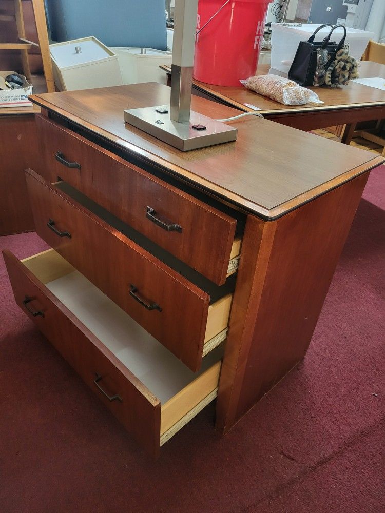 3 DRAWS DRESSER WITH HIGH QUALITY WOOD (HOME53)