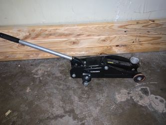 Husky Hydraulic 2 TON Floor Jack