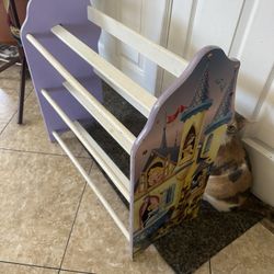 DISNEY PRINCESS Delta Shoe Rack 