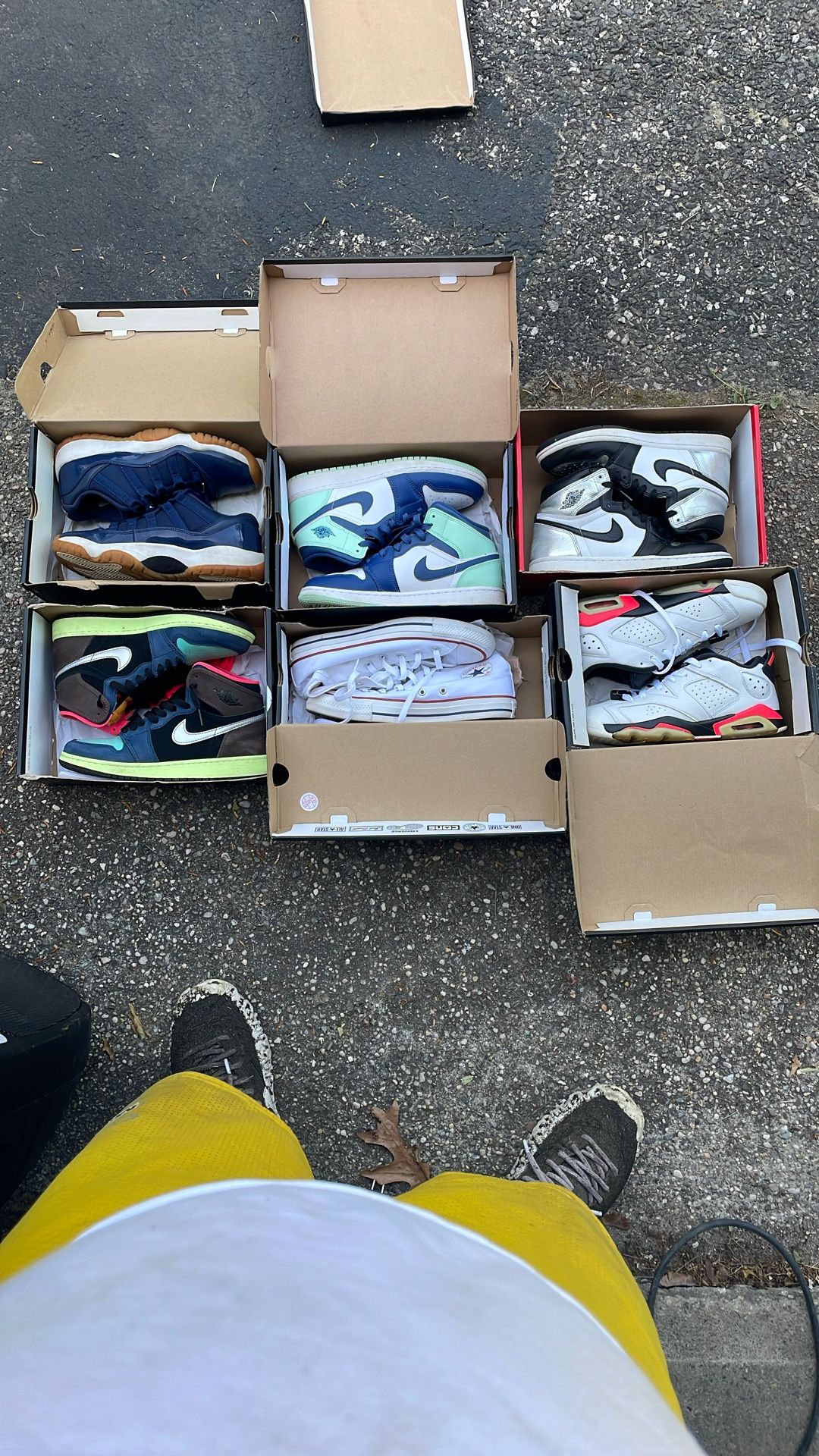 Sneakers
