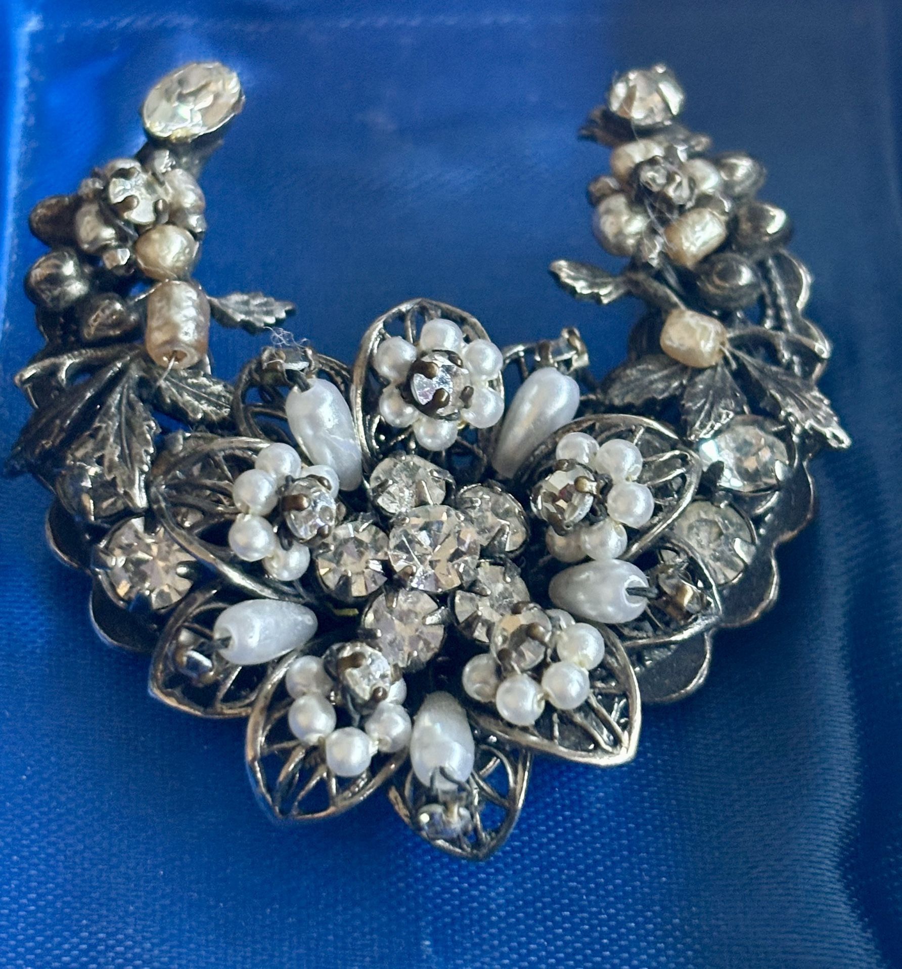 Vintage Original by Robert Brooch 